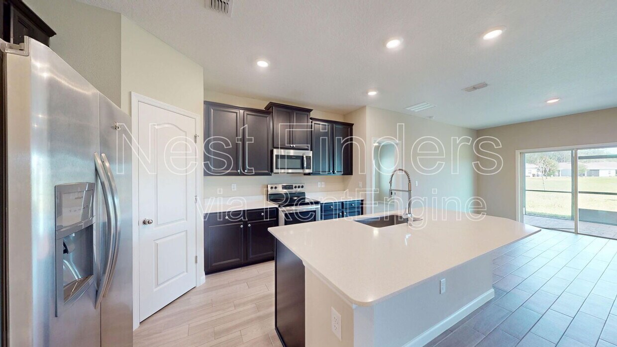 Foto principal - 10169 Powell Creek Ct