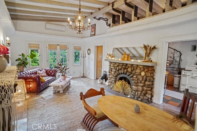 Building Photo - 353 S Topanga Canyon Blvd