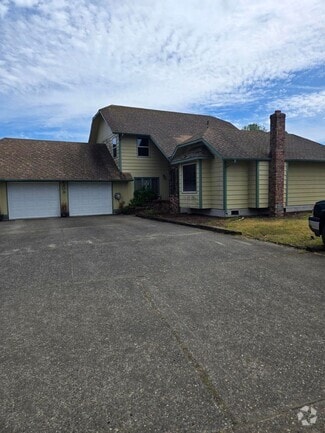 Building Photo - 209 Newaukum Golf Dr