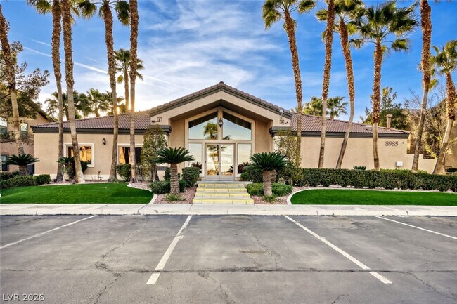 Foto del edificio - 8985 S Durango Dr