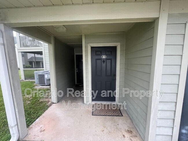 Building Photo - 6088 Westgate Dr