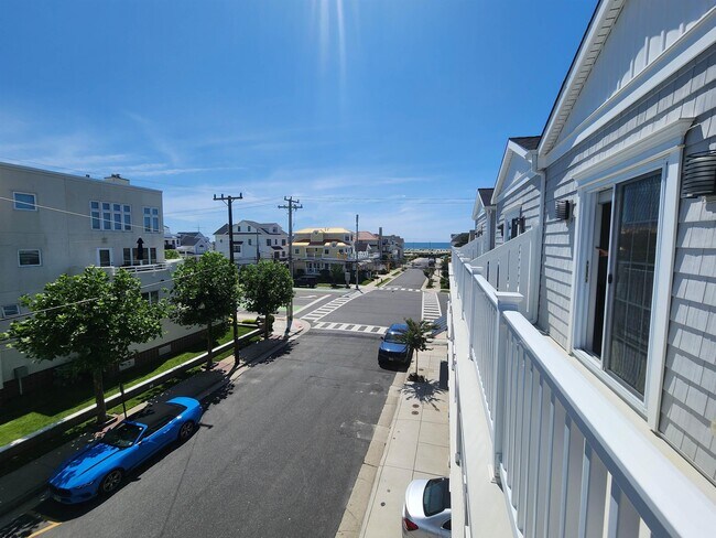Foto del edificio - 7801 Atlantic Ave