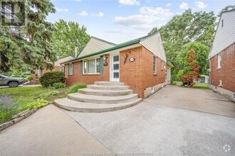 Building Photo - 1167 Isabelle Pl