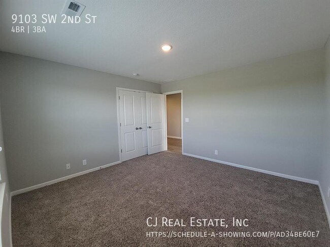 Foto del edificio - 9103 SW 2nd St