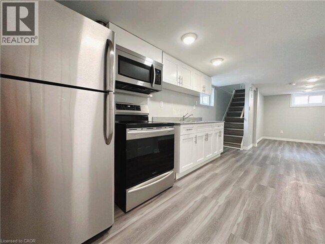 Photo du bâtiment - 39 Maywood Rd