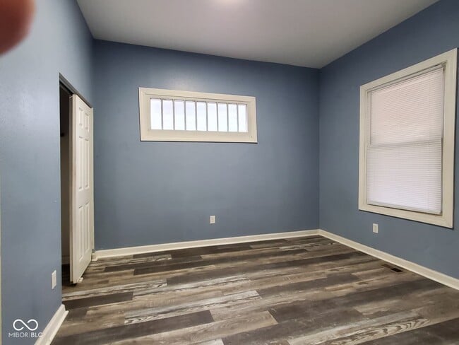 Building Photo - 3168 Graceland Ave