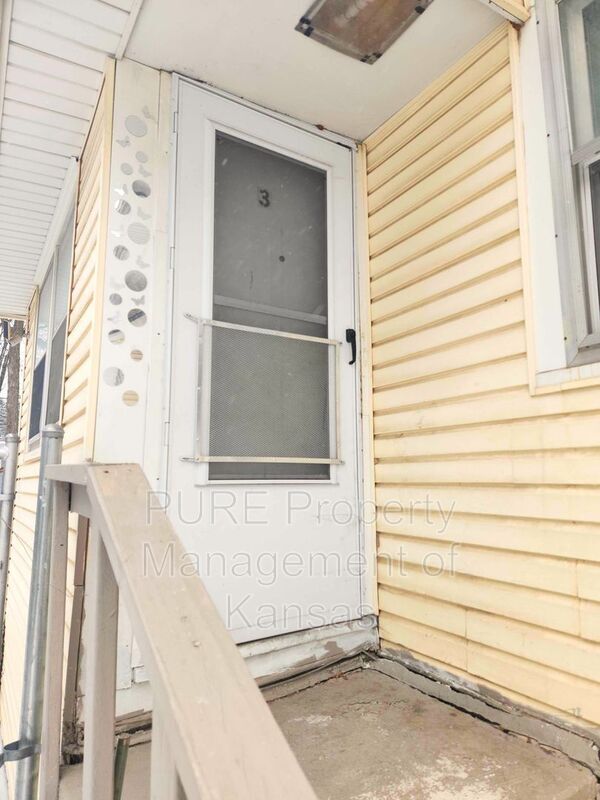 Building Photo - 1619 SW Lincoln St