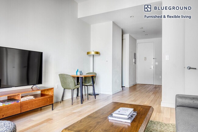 Building Photo - 75 Wall St