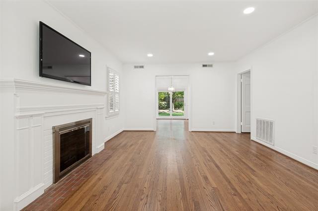 Foto del edificio - 4324 Hyer St