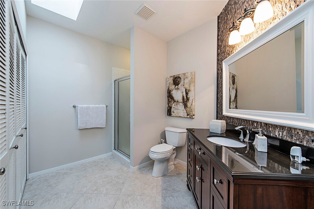 Foto del edificio - 26850 Wedgewood Dr