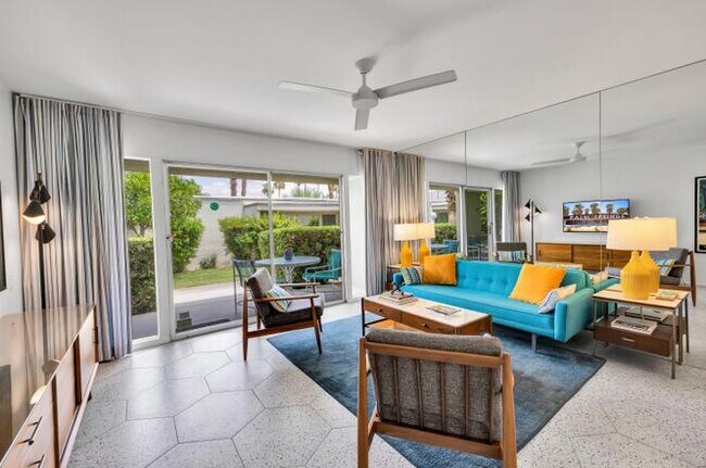 Foto del edificio - APARTMENT