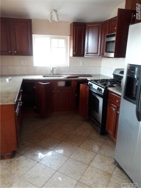 Foto del edificio - 140-23 160th St