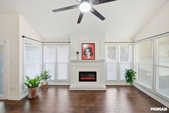 Building Photo - 4591 Oakfield Ct