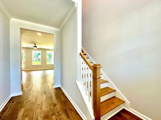 Building Photo - 3/3 New Home Located in Windsor Hill Plantation In North Charleston!