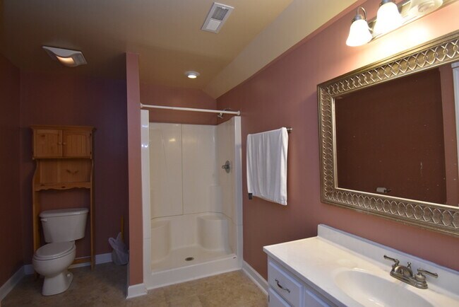 Building Photo - Ellington Way Subdivision