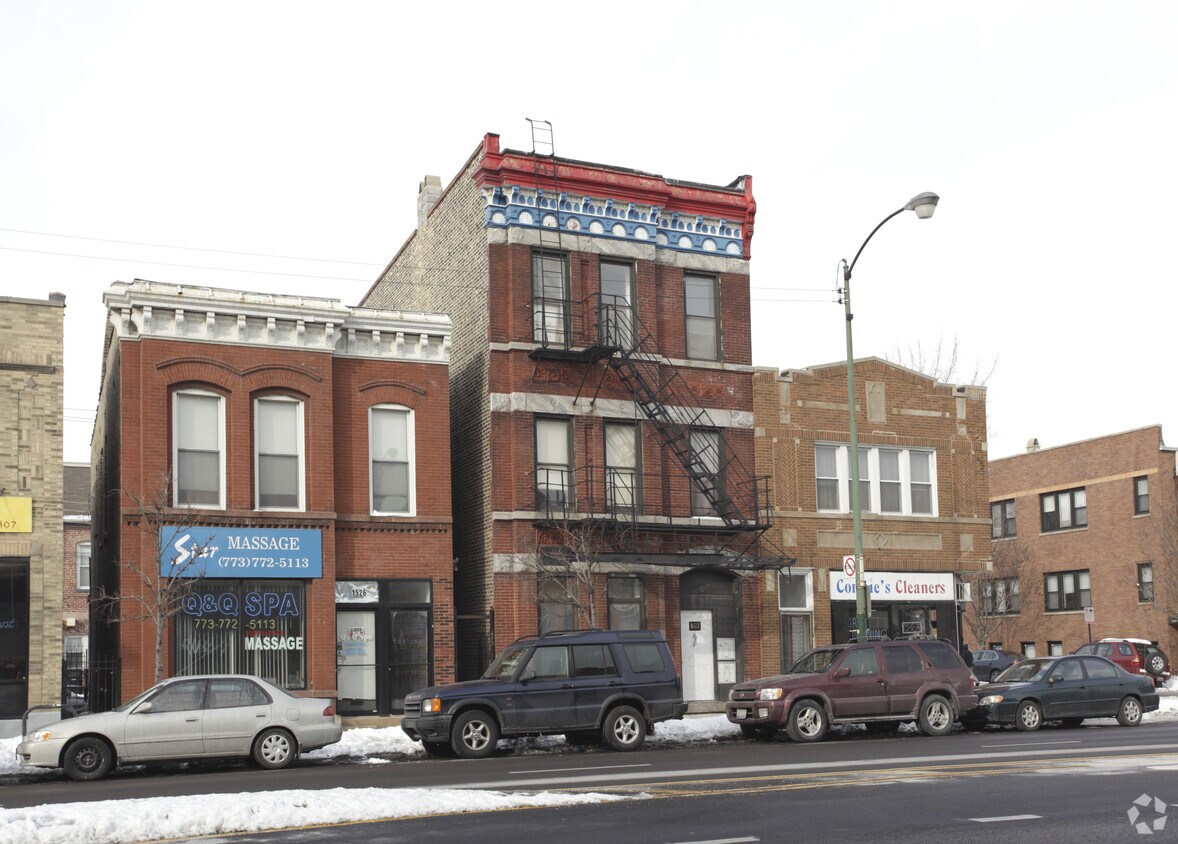 Foto del edificio - 1528 N Ashland Ave