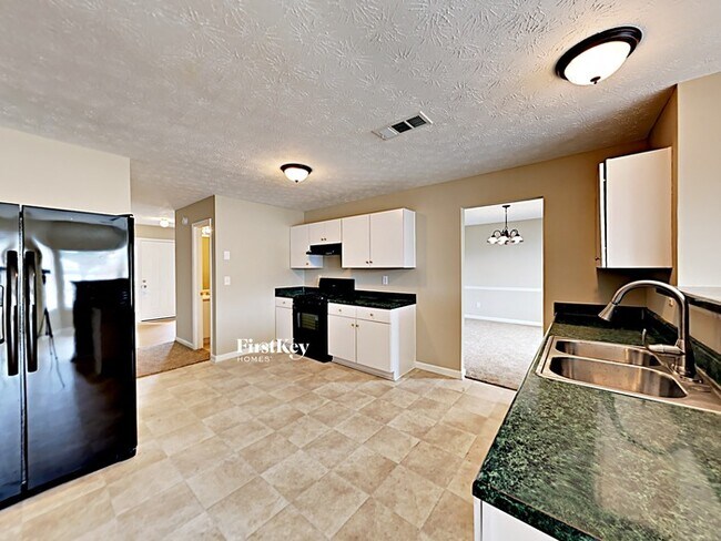 Building Photo - 1325 Pebble Beach Ln