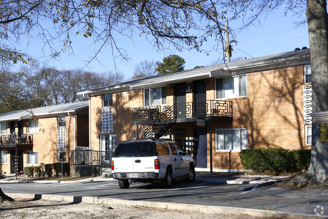 Building Photo - Azalea Place