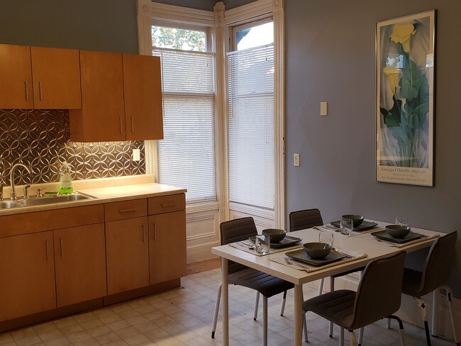 Building Photo - 448 Foothill Blvd