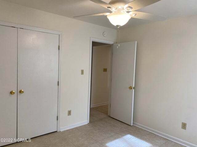 Building Photo - 113 Twin Wood Dr