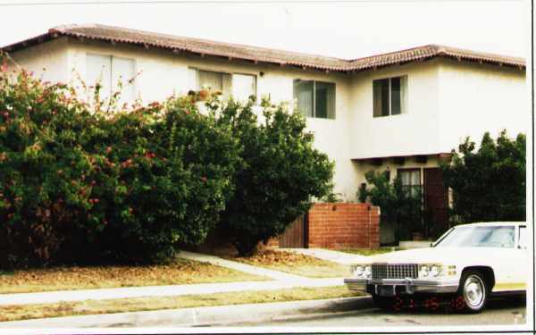 Building Photo - 336 W La Veta Ave