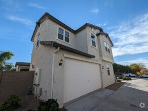 Building Photo - 1253 N 166th Ave