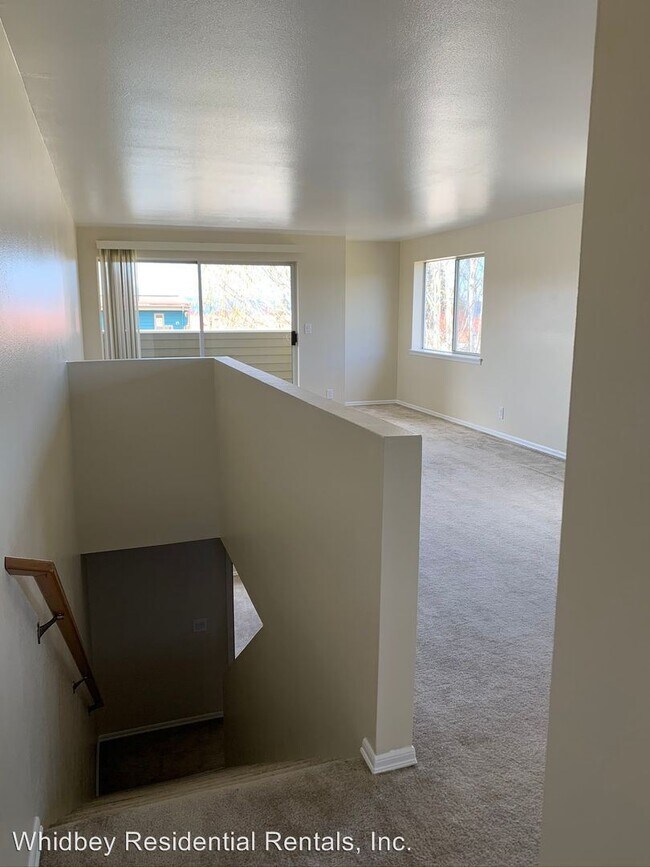 Foto del edificio - 631 Bell St