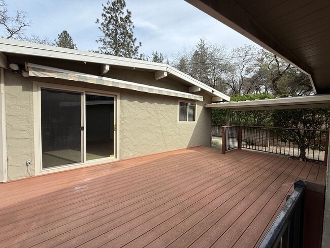 Foto del edificio - 174 Sunset Ln