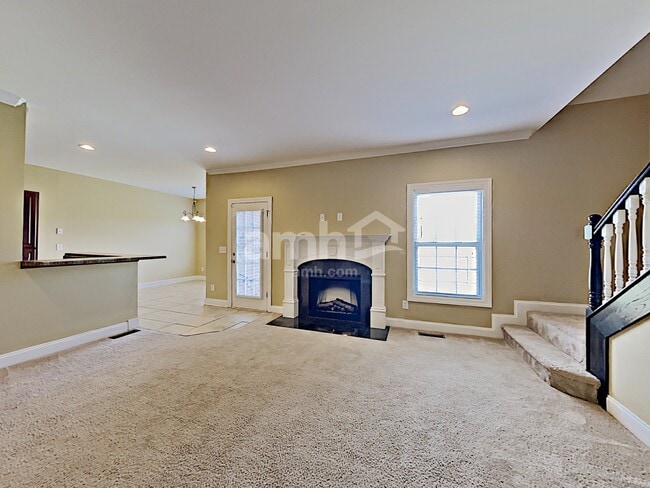 Building Photo - 519 Agate Dr