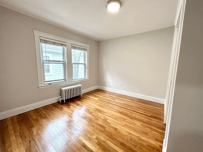 Foto del edificio - 122 Hillside St