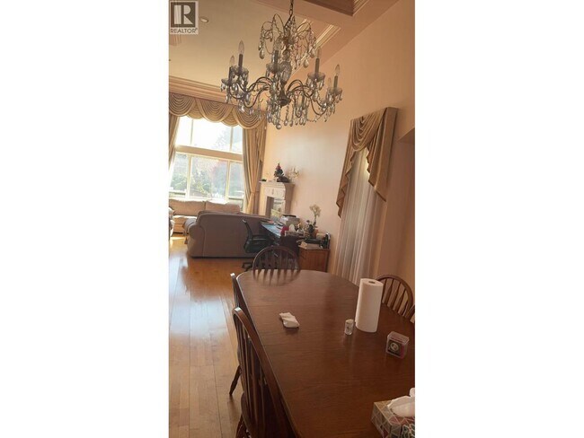 Photo du bâtiment - 6531 Magnolia Dr