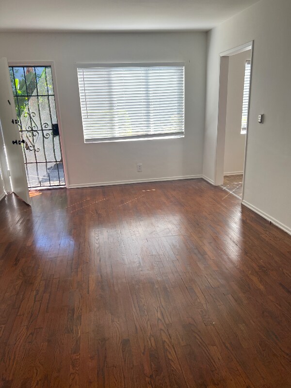 Foto del edificio - 1037 N Gardner St