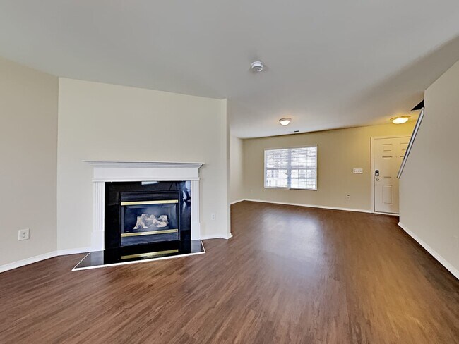 Foto del edificio - 9412 John Russell Rd