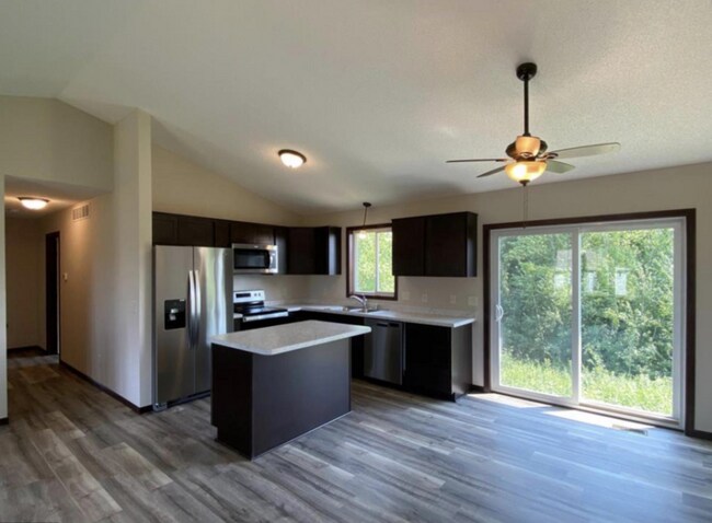 Foto del edificio - 2339 8th Ln SE