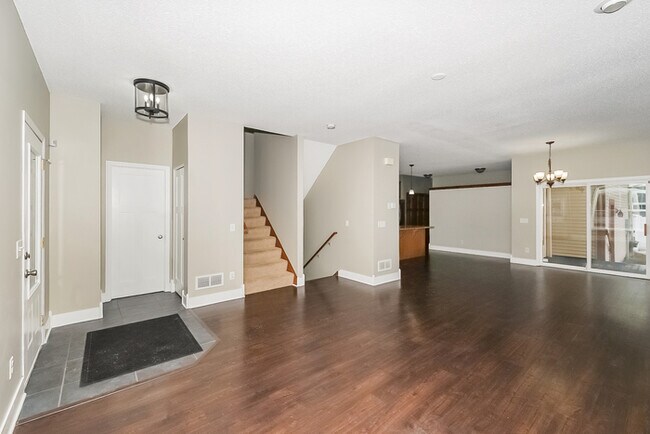 Foto del edificio - Gorgeous 3 Bedroom, 3.5 Bathroom House in ...