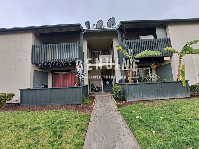 Building Photo - $500 off 1st Month ~ Recently Remodeled 3 ...