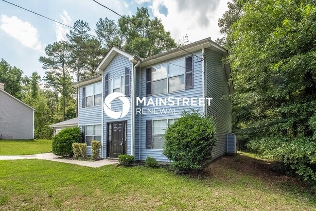 Foto del edificio - 4 Bedroom Pet-Friendly Home in Lithonia, G...