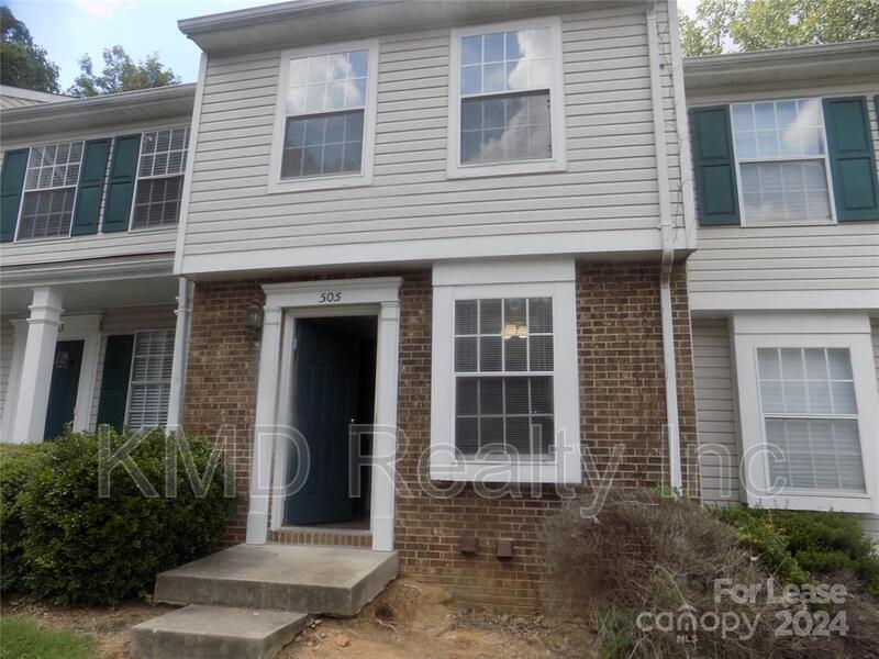 Primary Photo - 505 Lex Dr