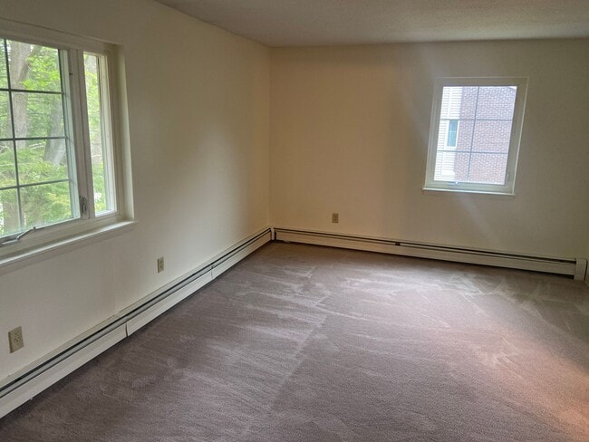 Interior Photo - Redden Gardens