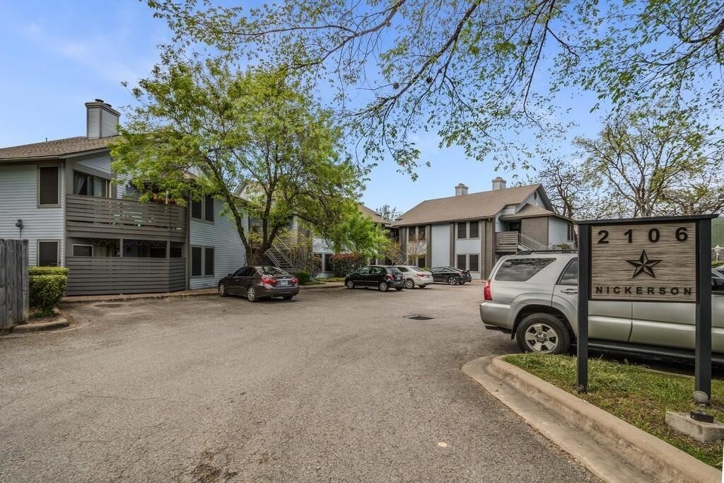 Primary Photo - 2106 Nickerson St
