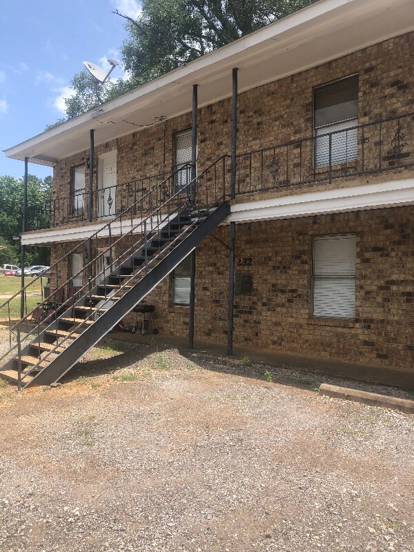 232 Wedgewood Dr Unit 4, Nacogdoches, TX 75961 Room for Rent in