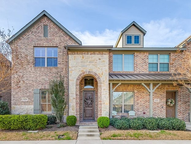 Building Photo - 1221 Casselberry Dr