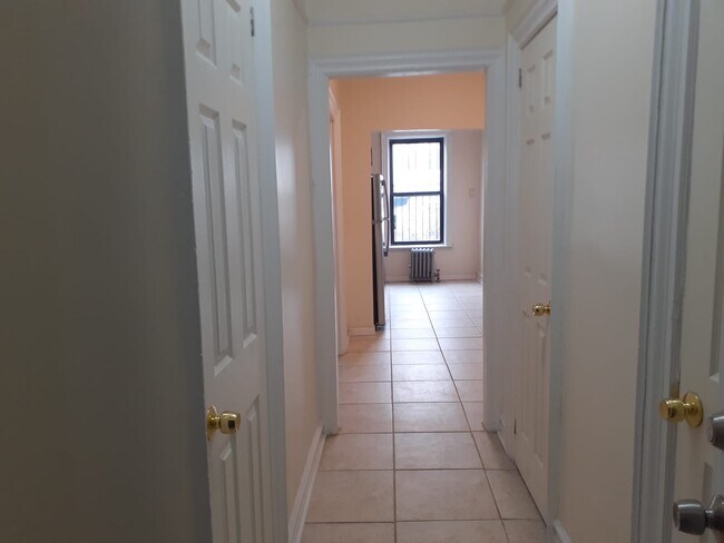 Hallway - 149 E 93rd St