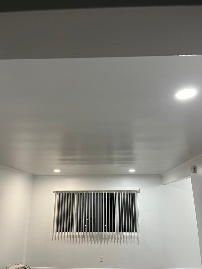 Building Photo - 207 Sheldon St