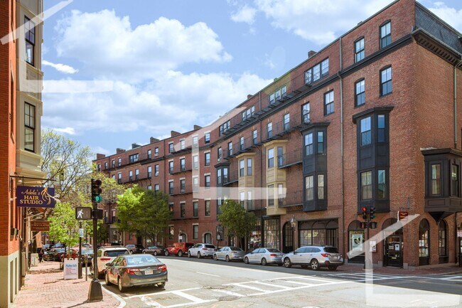 Building Photo - Nicely updated sunny studio in the heart o...