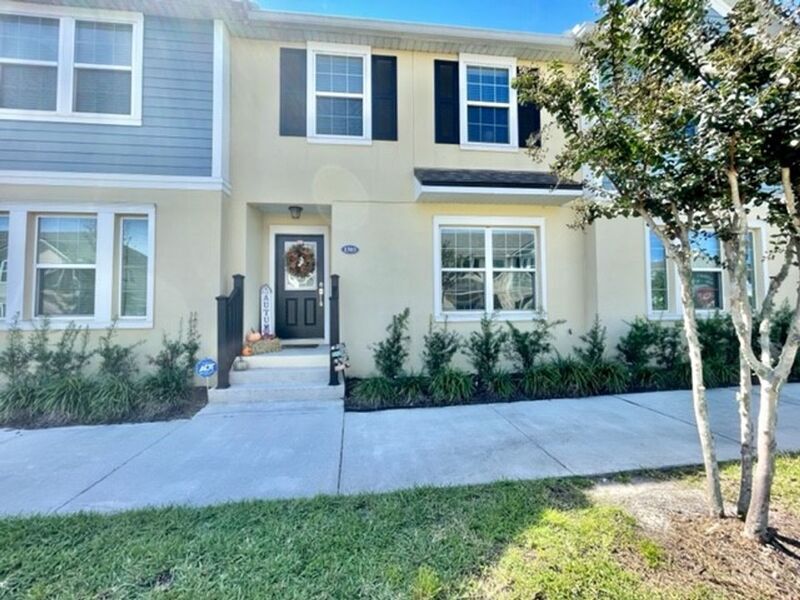 Foto principal - 1303 Mill Pond Ln