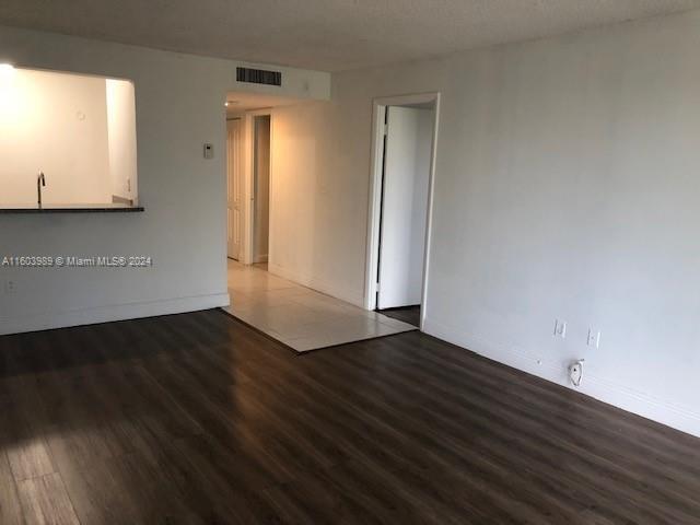 Building Photo - 498 NW 165th St