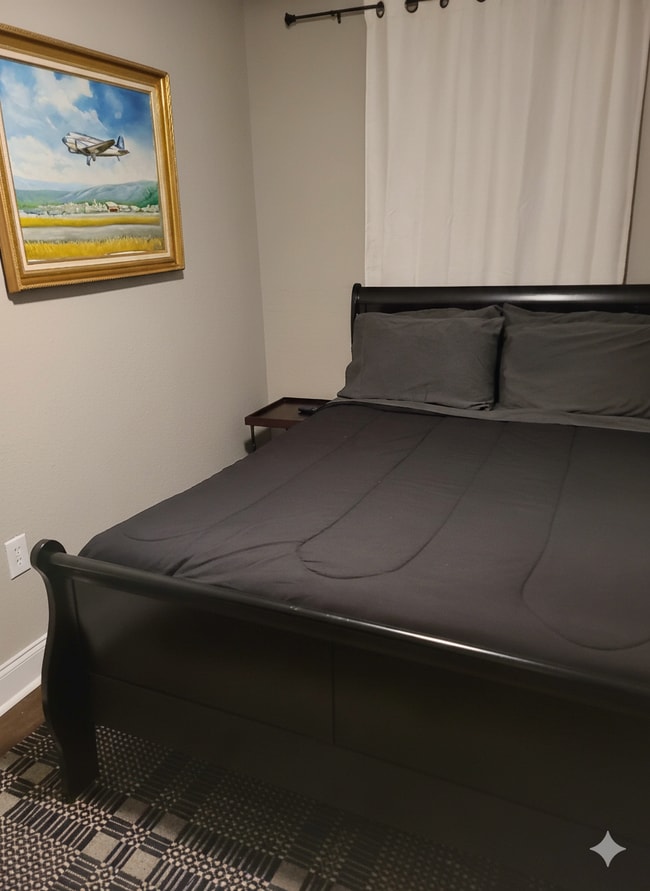 Building Photo - 6501 Jefferson Blvd