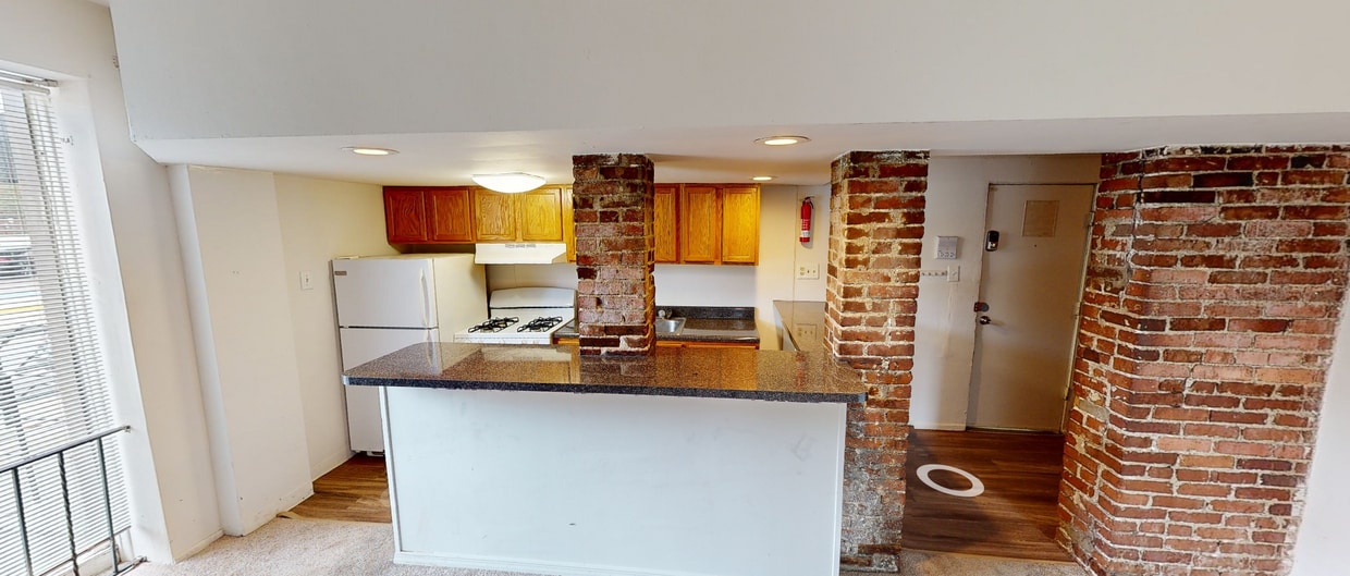 Photo - The Oaks Apartments