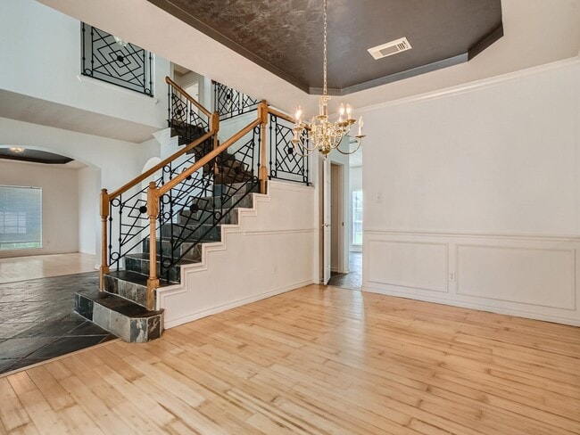Building Photo - 503 Taskwood Dr